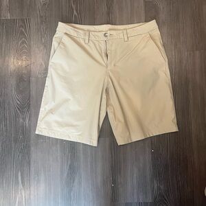 Lululemon size 36 waist Men's Tan Shorts